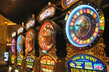 QRIS payment scan on m77casino login